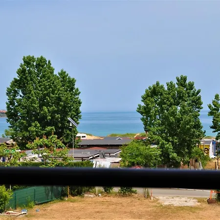 Private Apartment In Kavatsi Beach *