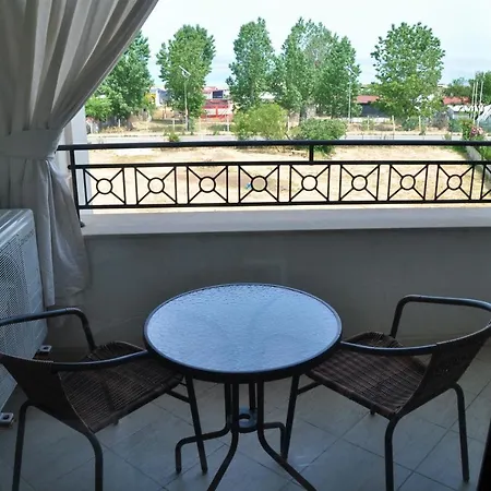 Appartement Private Apartment In Kavatsi Beach