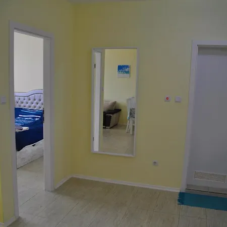 Private Apartment In Kavatsi Beach Appartement
