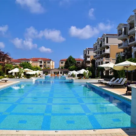 Private Apartment in Green Life Beach Resort First Line Luxury *